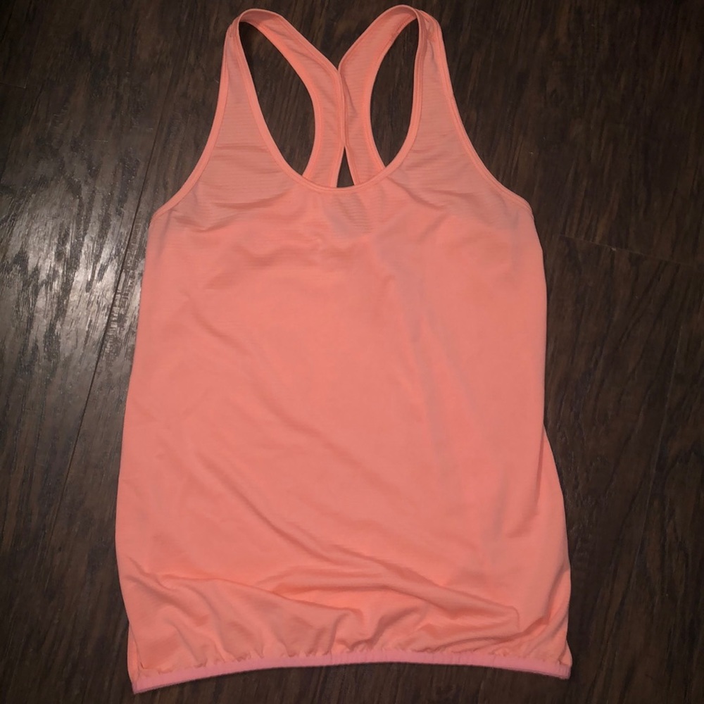 Salmon/orange razor back gym shirt